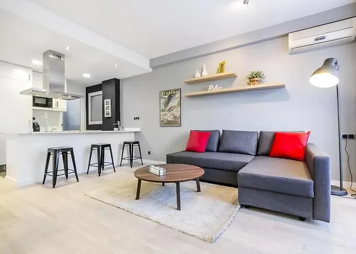 51PSM202 - Modern apartment near Montjuic